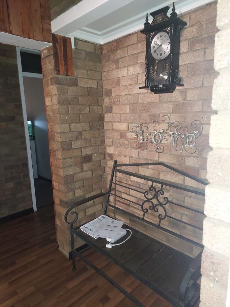 4 Bedroom Property for Sale in Lourenspark North West